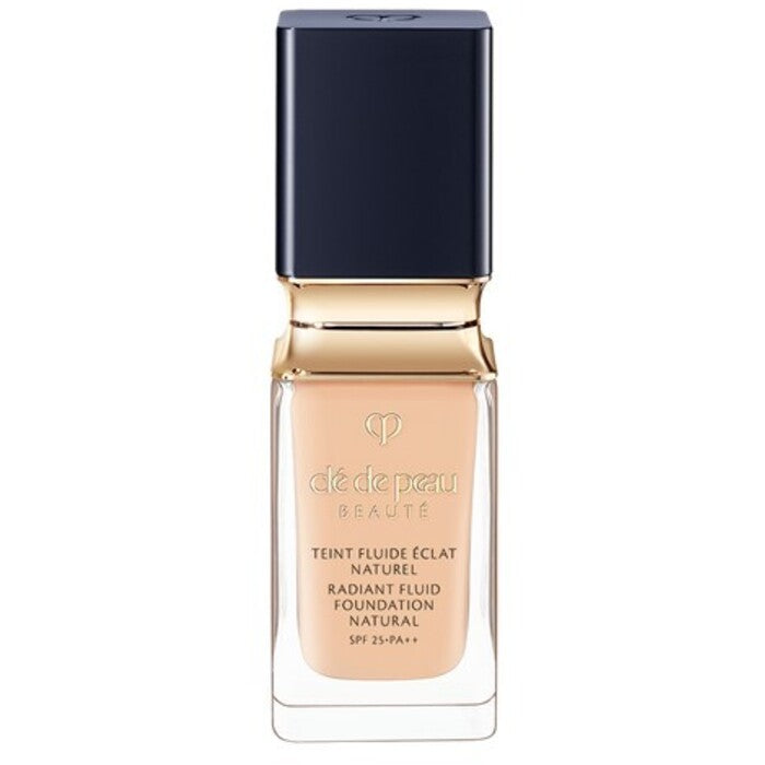 Cle de Peau Beaute Natural Radiant Fluid jumestuskreem SPF 25 35 ml (BF00 Very Light Buff) naistele