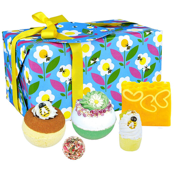 Bomb Cosmetics Just Bee Yourself dovanų pakuotė – dovanų rinkinys