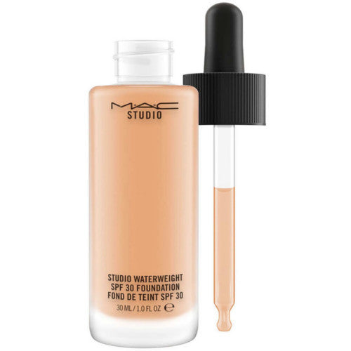 MAC Studio Waterweight SPF 30 makiažo pagrindas – skystas makiažo pagrindas, 30 ml