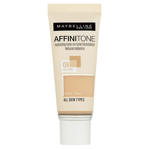 Maybelline Affinitone drėkinamasis tonas-vieno tono pagrindas – suvienodinamas makiažas su HD pigmentais 30 ml (02 Light Porcelain) Moterims